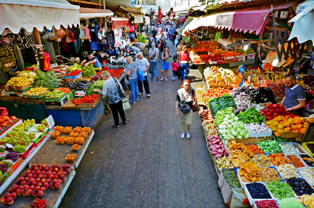 fruits at a farmers' market